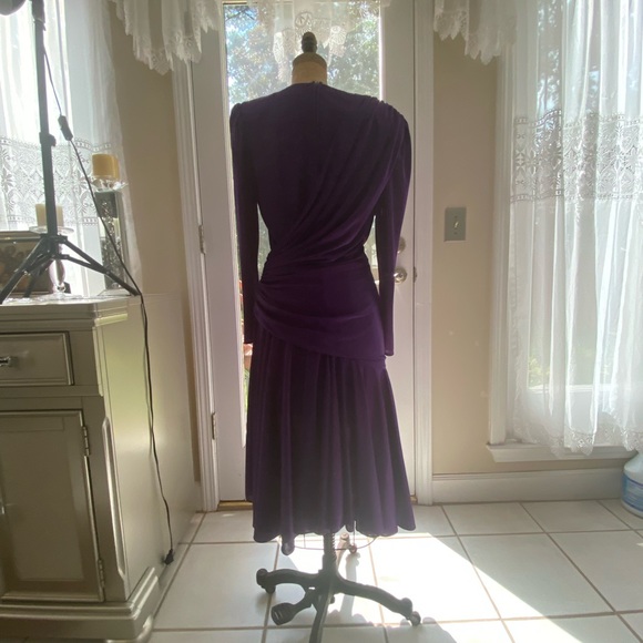 Purple dress - Picture 2 of 3